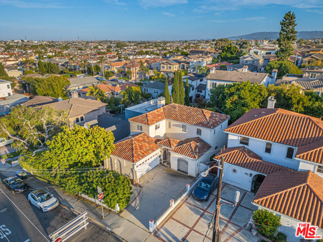 1916 Robinson Street, Redondo Beach, California 90278, 5 Bedrooms Bedrooms, ,3 BathroomsBathrooms,Single Family Residence,For Sale,Robinson,24426175