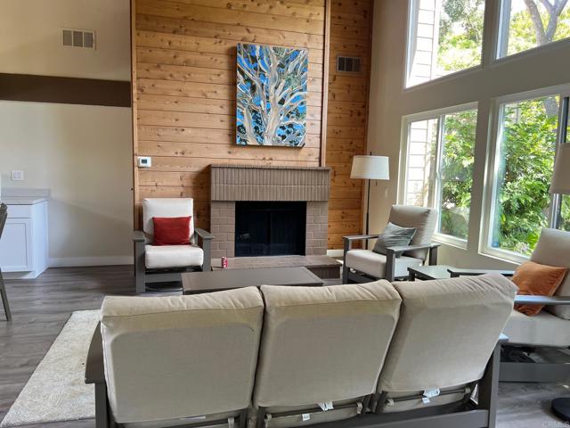 Detail Gallery Image 37 of 42 For 6055 Cirrus St, San Diego,  CA 92110 - 2 Beds | 2 Baths