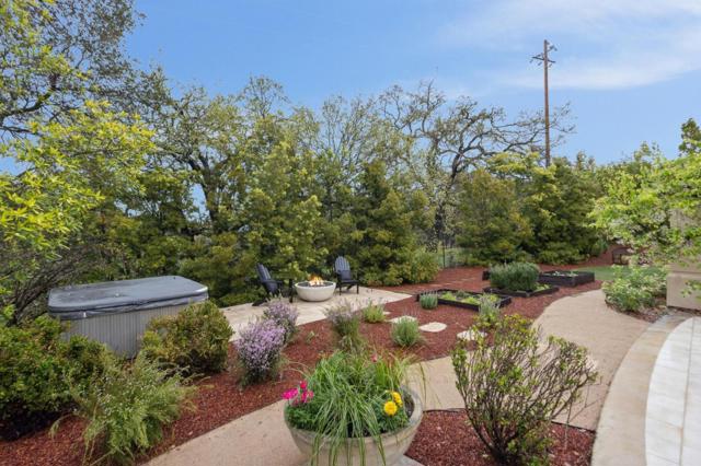 24292 Elise Court, Los Altos Hills CA: https://media.crmls.org/mediaz/d6918939-3352-49e7-8658-057909ec1c46.jpg