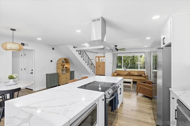 1796 Lindsley Park Drive, San Marcos CA: https://media.crmls.org/mediaz/d6919b16-e543-4b7e-a8f5-c3e19ba830da.jpg
