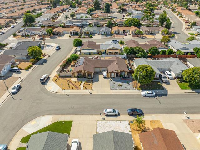 27367 El Cajon Lane, Menifee CA: https://media.crmls.org/mediaz/d691e50f-bb2b-44f9-9aa3-566f24570bda.jpg