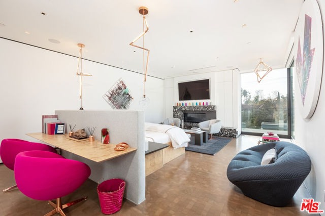 Image 51 of 53 For 809 Rexford Drive