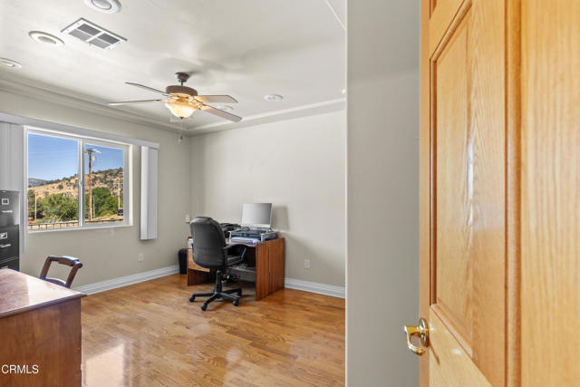 Detail Gallery Image 19 of 45 For 30100 Sunland Way, Tehachapi,  CA 93561 - 3 Beds | 2 Baths
