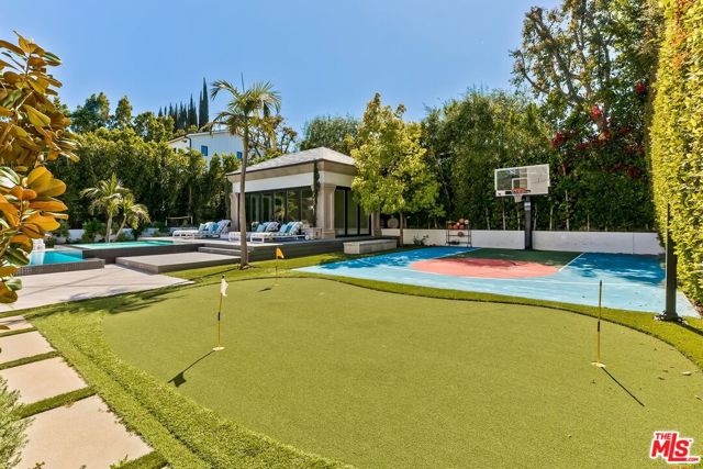 4425 Haskell Avenue, Encino, California 91436, 7 Bedrooms Bedrooms, ,10 BathroomsBathrooms,Single Family Residence,For Sale,Haskell,24383781