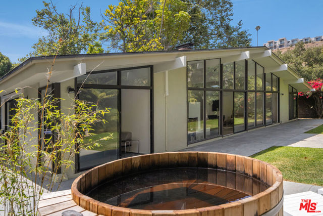 Drew Fenton | 30611 Las Estrellas Drive Malibu CA | MLS: 7423493 Drew Fenton | 30611 Las Estrellas Drive Malibu CA | MLS: 7423493