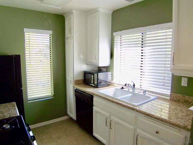 8431 Westmore Rd, Mira Mesa CA: https://media.crmls.org/mediaz/d6945379-3080-4a28-94a4-2ca72b811c7b.jpg