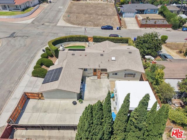1716 Lodgepole Road, San Marcos CA: https://media.crmls.org/mediaz/d6951817-a95f-4643-a1d1-cc182dda13d0.jpg