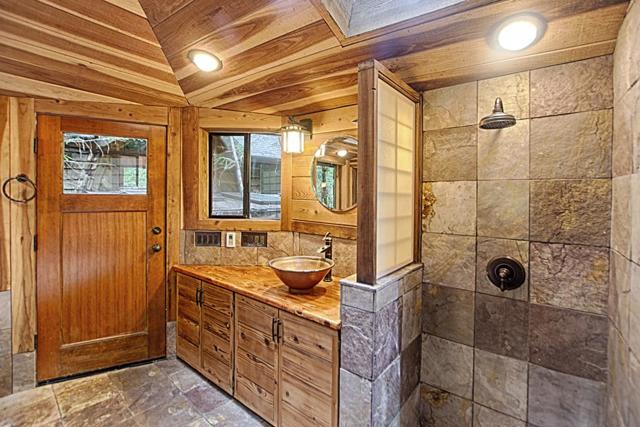 530 Logan Creek Road, Boulder Creek CA: https://media.crmls.org/mediaz/d69641b2-fd9a-4cd9-a0f5-e3941b7aa526.jpg