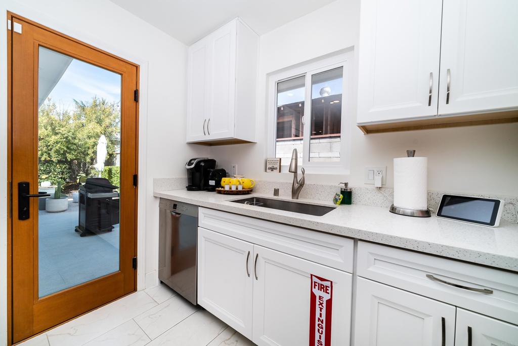 1504 Valencia Street - photo 13