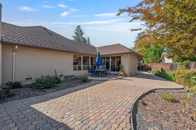 35 Rays Circle, Hollister CA: https://media.crmls.org/mediaz/d697b17f-0ed4-4c22-a855-1dee37ed1376.jpg