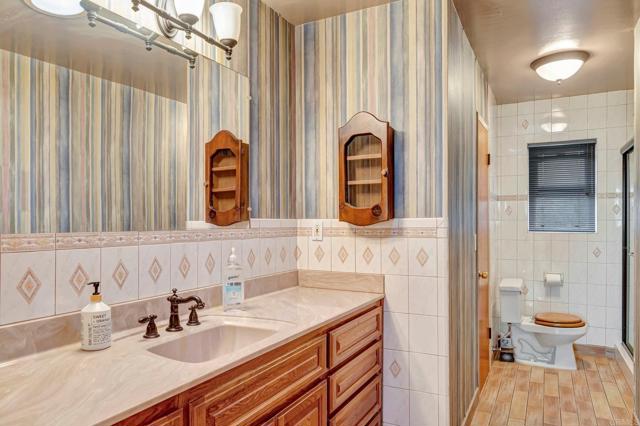 1106 Dawnridge Avenue, El Cajon CA: https://media.crmls.org/mediaz/d697df3e-88ba-4d01-9bd5-7af3fd5d04ad.jpg