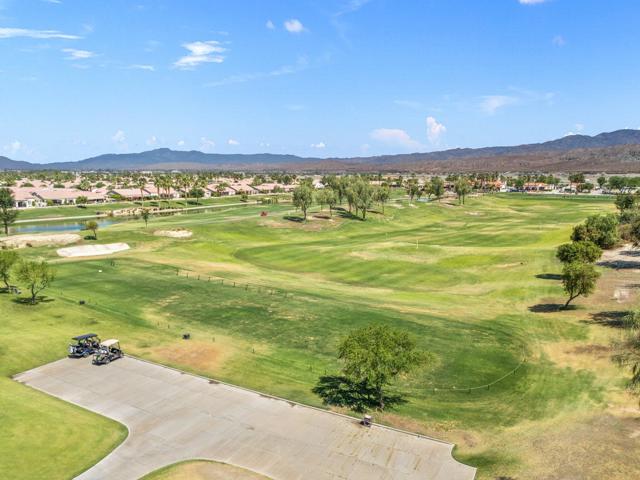 81919 Avenida Dulce, Indio CA: https://media.crmls.org/mediaz/d698be34-1653-40ef-bca6-602c957c77cf.jpg
