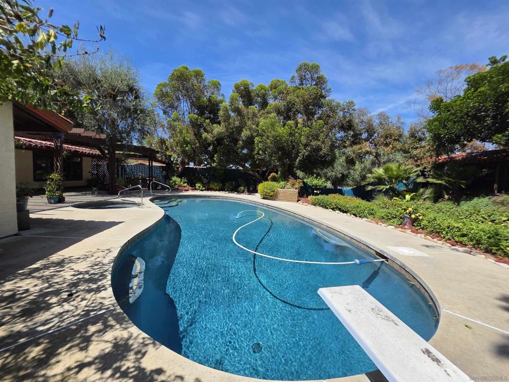 5667 Yerba Anita Drive - photo 14