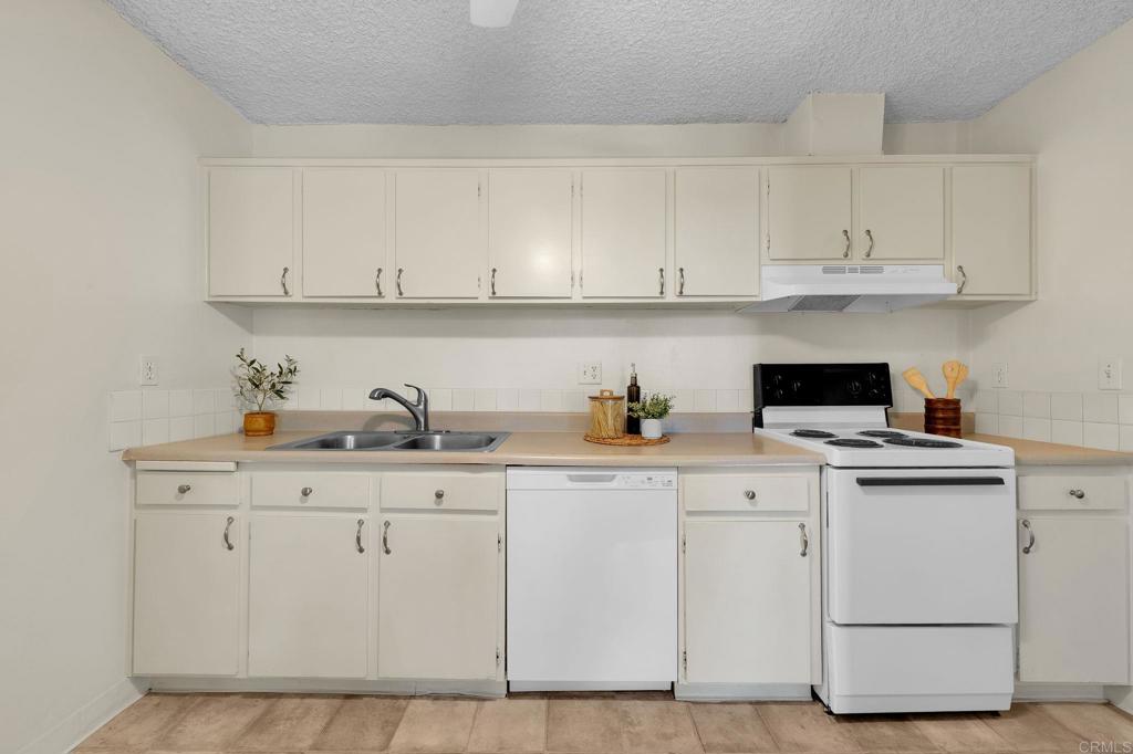 3050 Rue D'orleans - photo 7