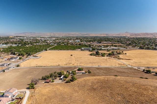 120 Enterprise Road, Hollister, California 95023, ,Multi-Family,For Sale,Enterprise,ML81898380