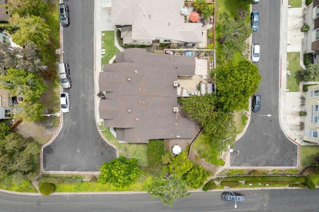 3298 Old Heather Road, San Diego CA: https://media.crmls.org/mediaz/d69b3961-86b4-4780-9e56-e2326ce66248.jpg