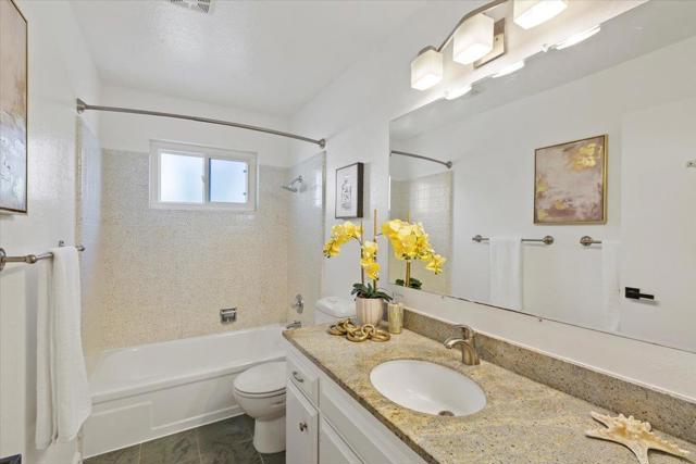 1141 Fairview Avenue, Redwood City CA: https://media.crmls.org/mediaz/d69b44c6-2c9e-41c5-a378-df069737f394.jpg
