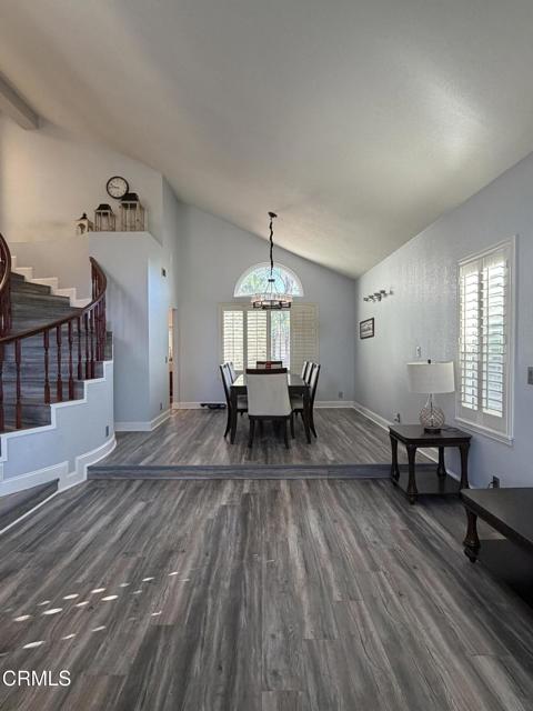 Detail Gallery Image 6 of 28 For 1940 Kensington Ln, Oxnard,  CA 93030 - 4 Beds | 4 Baths