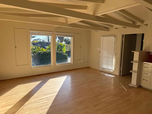 3460 Maplethorpe Lane, Soquel CA: https://media.crmls.org/mediaz/d69cd2f7-7588-423b-9add-3b2c93358d52.jpg