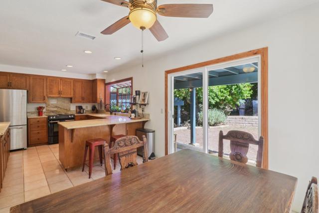 1921 Via Corina, Alpine CA: https://media.crmls.org/mediaz/d69da9ef-92cd-42ca-b366-447e63dcacd6.jpg