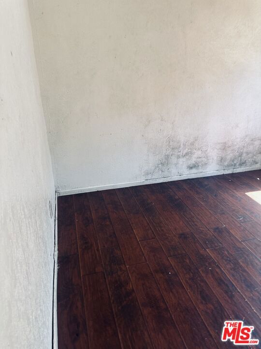 1422 West 104th Street photo 30