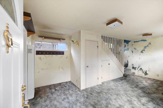 2160 Oakley Avenue, Menlo Park CA: https://media.crmls.org/mediaz/d69ef445-4c80-4b22-9ca4-493a0d14757e.jpg