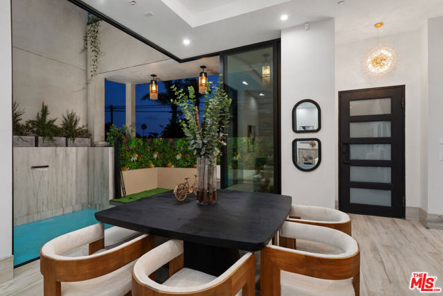 4 Bed Home for Sale in Venice, California