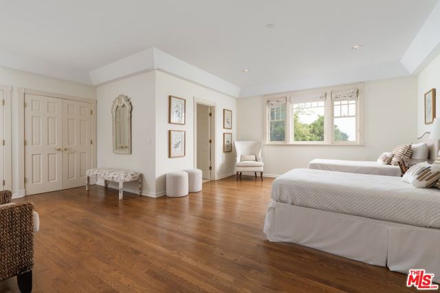 663 Lilac Drive, Santa Barbara CA: https://media.crmls.org/mediaz/d6a29716-a4b3-4af2-bcc6-c746de20dd63.jpg