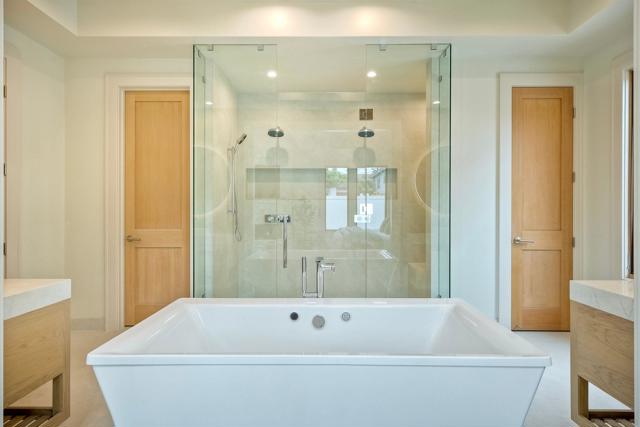 440 Pomona Avenue, Coronado CA: https://media.crmls.org/mediaz/d6a2a9bb-5923-40b6-a173-366bc020bd4c.jpg