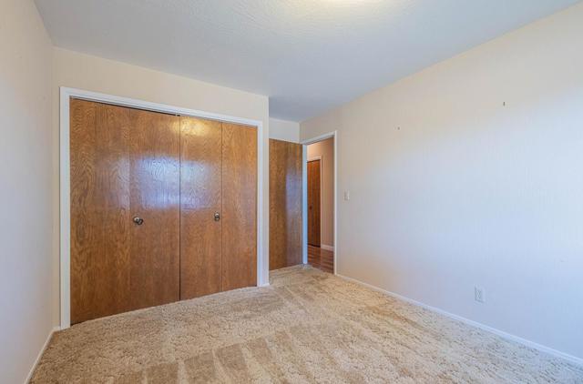 1007 Driftwood Place, Salinas CA: https://media.crmls.org/mediaz/d6a36f76-a91f-4707-a3de-87b9a5931c5c.jpg