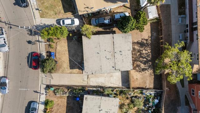 Detail Gallery Image 2 of 34 For 846 44th St, San Diego,  CA 92102 - 4 Beds | 2 Baths
