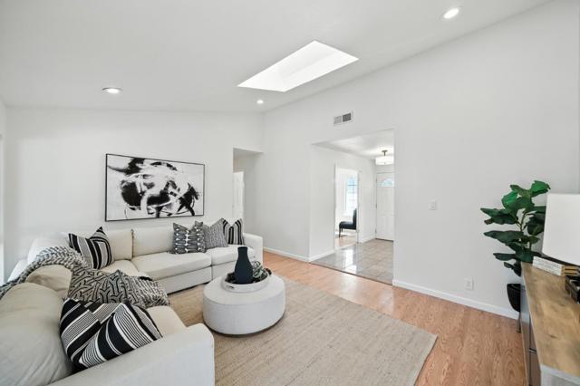 552 Bluefield Drive, San Jose CA: https://media.crmls.org/mediaz/d6a431b1-bf15-4b9e-9434-cb119e518bbe.jpg