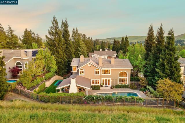 129 Alta Vista Way, Danville CA: https://media.crmls.org/mediaz/d6a4adc9-7b7c-48c6-bdf2-7660ad89720f.jpg