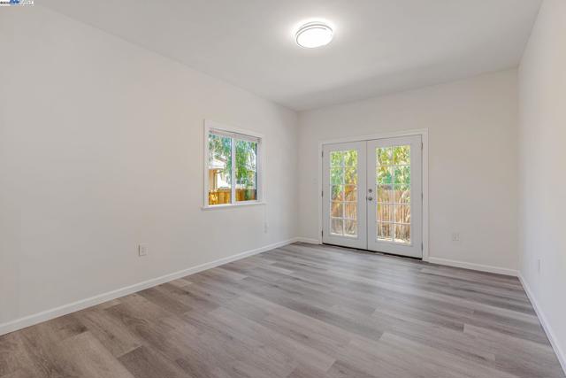 2056 Elm St, Livermore CA: https://media.crmls.org/mediaz/d6a4ce23-72bc-4242-bbc0-932b8f6a89d3.jpg