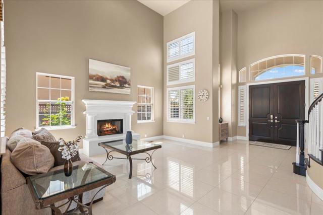 834 English Walnut Way, Morgan Hill CA: https://media.crmls.org/mediaz/d6a4fb19-f852-452d-b969-470c8441a81c.jpg