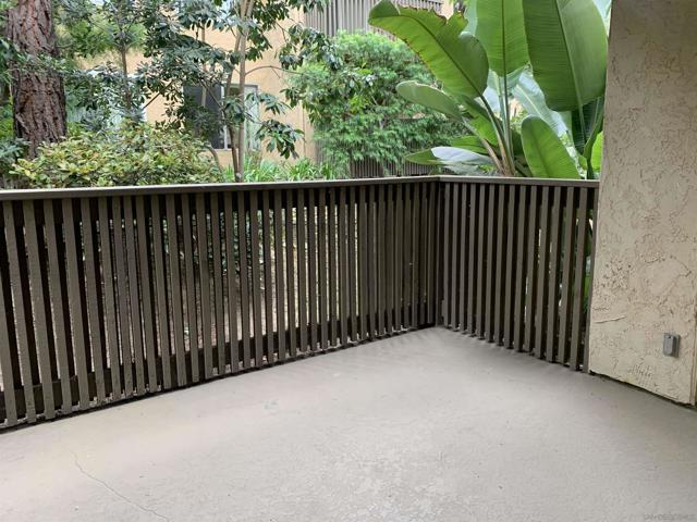 3148 Via Alicante, La Jolla CA: https://media.crmls.org/mediaz/d6a568a3-5a5a-43ef-824a-c740a9a2fafd.jpg