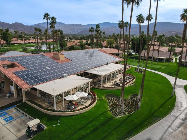 32 Presidio Place, Palm Desert CA: https://media.crmls.org/mediaz/d6a5a02c-3dc1-4c02-aafe-8426954854a2.jpg