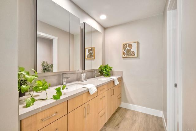 10265 Aviary Drive, San Diego CA: https://media.crmls.org/mediaz/d6a5e9fb-d74d-4b29-8aae-60a5fc6fc653.jpg