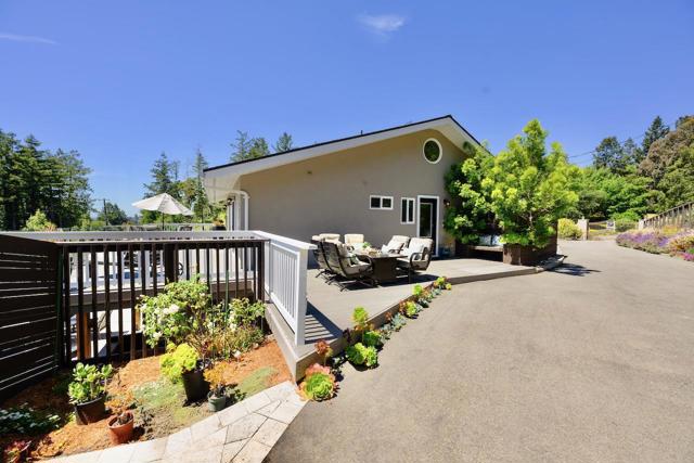 520 Sand Hill Road, Scotts Valley CA: https://media.crmls.org/mediaz/d6a67e81-da5f-4909-8e77-5badb3b5943c.jpg