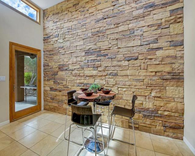 52883 Eisenhower Drive, La Quinta CA: https://media.crmls.org/mediaz/d6a7b085-f9e5-402c-ae74-463f6ba31be9.jpg