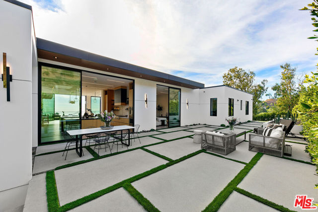 Drew Fenton | 29623 Cuthbert Road Malibu CA | MLS: 7185754