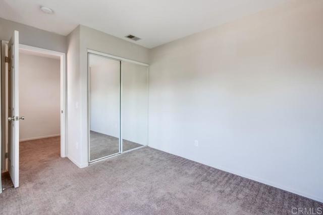 1238 Avenida Amistad, San Marcos CA: https://media.crmls.org/mediaz/d6a99847-1616-4146-b8ee-fb521331707c.jpg