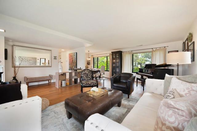 2640 Gayle Lane, Auburn CA: https://media.crmls.org/mediaz/d6ab362c-84ea-4da4-8771-77329eb6b534.jpg