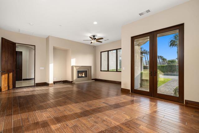 49481 Rock Rose Drive, Indio CA: https://media.crmls.org/mediaz/d6aba018-9e3e-496d-868d-c9f47b081431.jpg