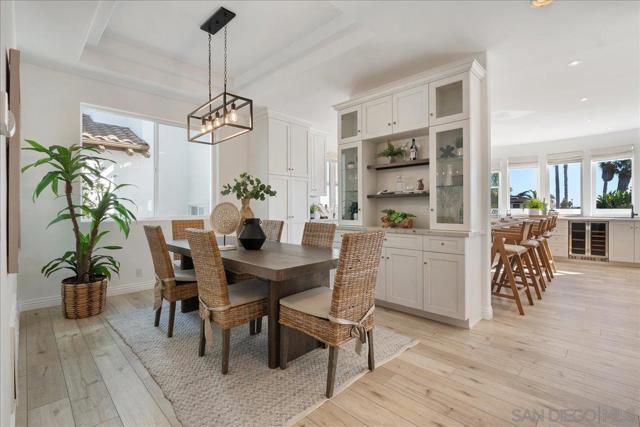 819 Van Nuys St, San Diego CA: https://media.crmls.org/mediaz/d6abc04e-68dd-4c21-bfd7-af0e5237793a.jpg