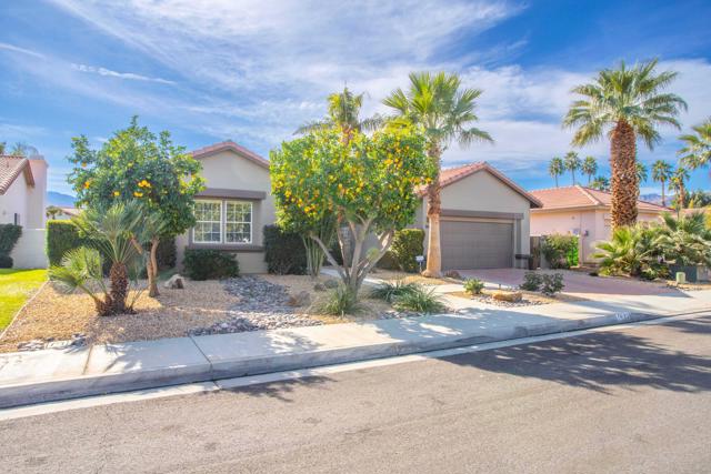 74629 Lavender Way, Palm Desert CA: https://media.crmls.org/mediaz/d6abee93-1570-454e-a535-b0726b999981.jpg