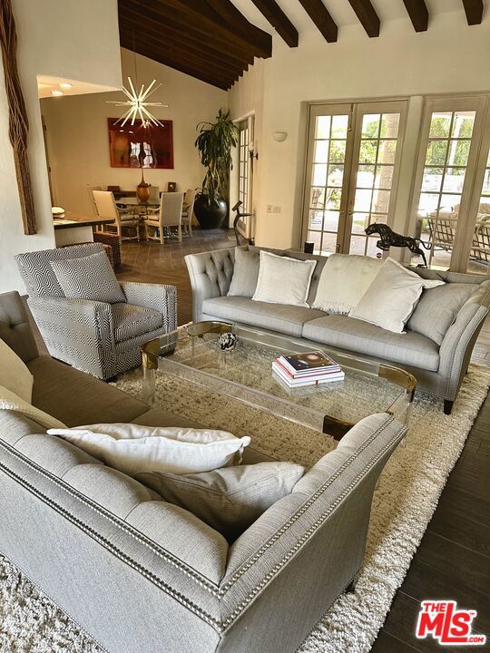 Image 4 of 56 For 64505 Via Amante