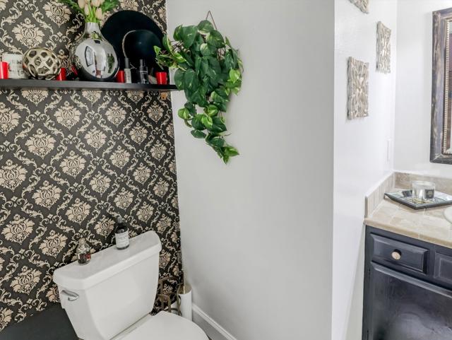 4804 La Villa Marina, Marina del Rey CA: https://media.crmls.org/mediaz/d6ad1cde-56e5-4b18-a9de-cfe572808290.jpg
