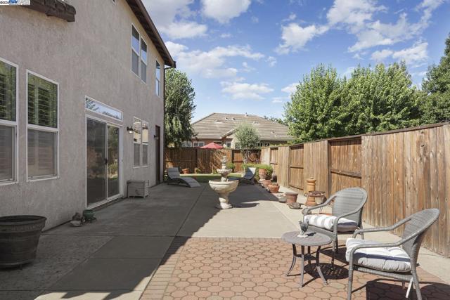 Image 44 of 53 For 5854 Riverbank Cir