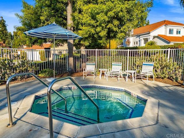 Detail Gallery Image 39 of 56 For 2655 Seacrest, Vista,  CA 92081 - 3 Beds | 2/1 Baths